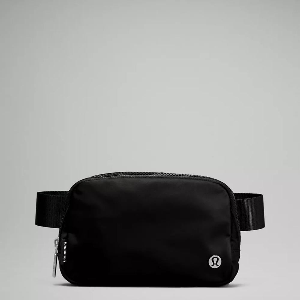 NWT Lululemon Everywhere Belt Bag